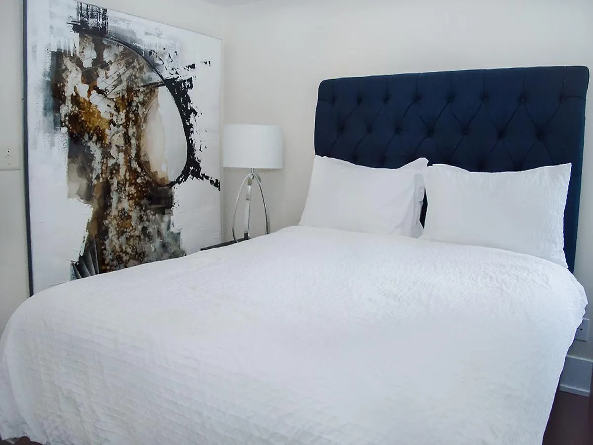 N2N Suites - Downtown Suite Toronto Apartment