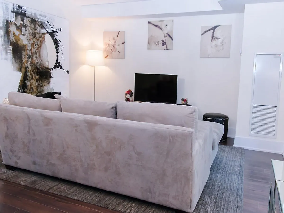 N2N Suites - Downtown Suite Toronto