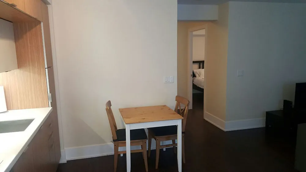 N2N Suites - Downtown Suite Toronto 0*,