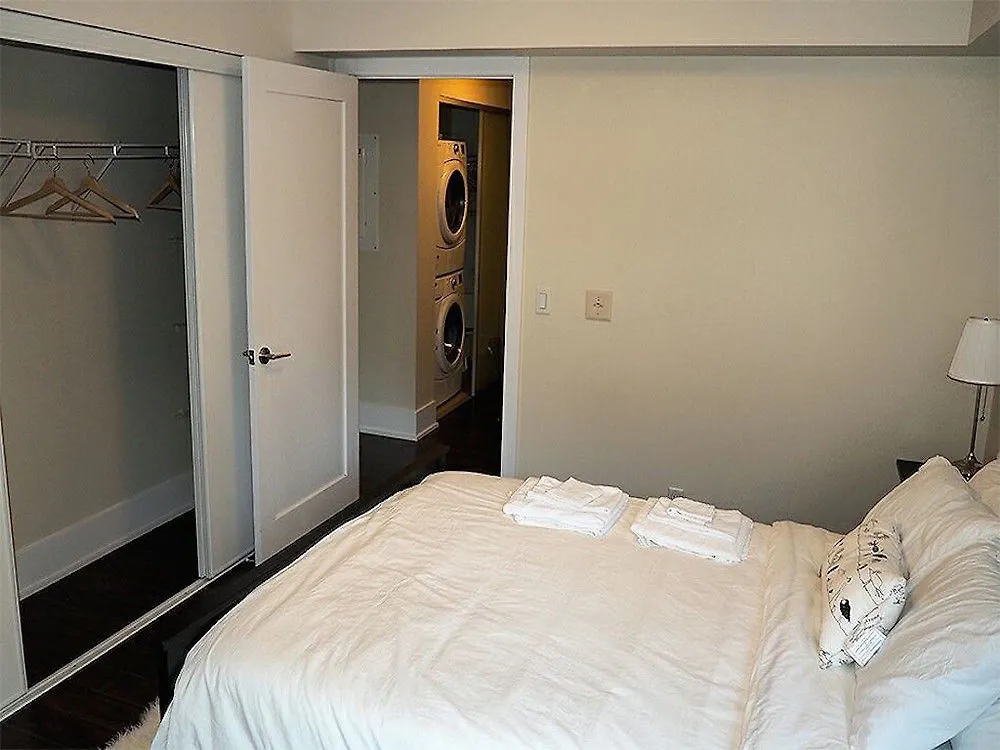 N2N Suites - Downtown Suite Toronto 0*,  Canada