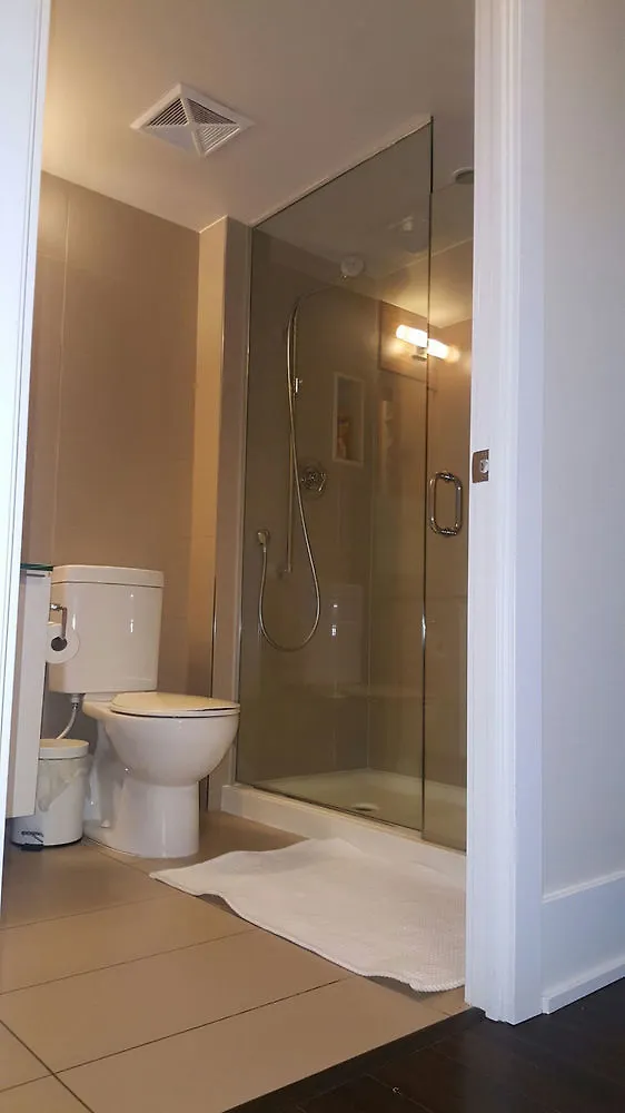 N2N Suites - Downtown Suite Toronto